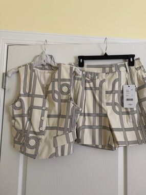 Le Alex Cream and Black Geometric Print Vest and Shorts Set